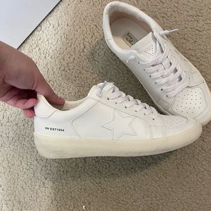 Vintage Havana Sneakers